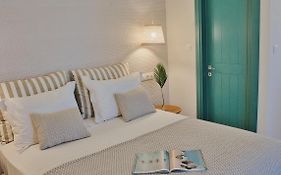 Aeolia Suites